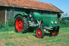 76160028